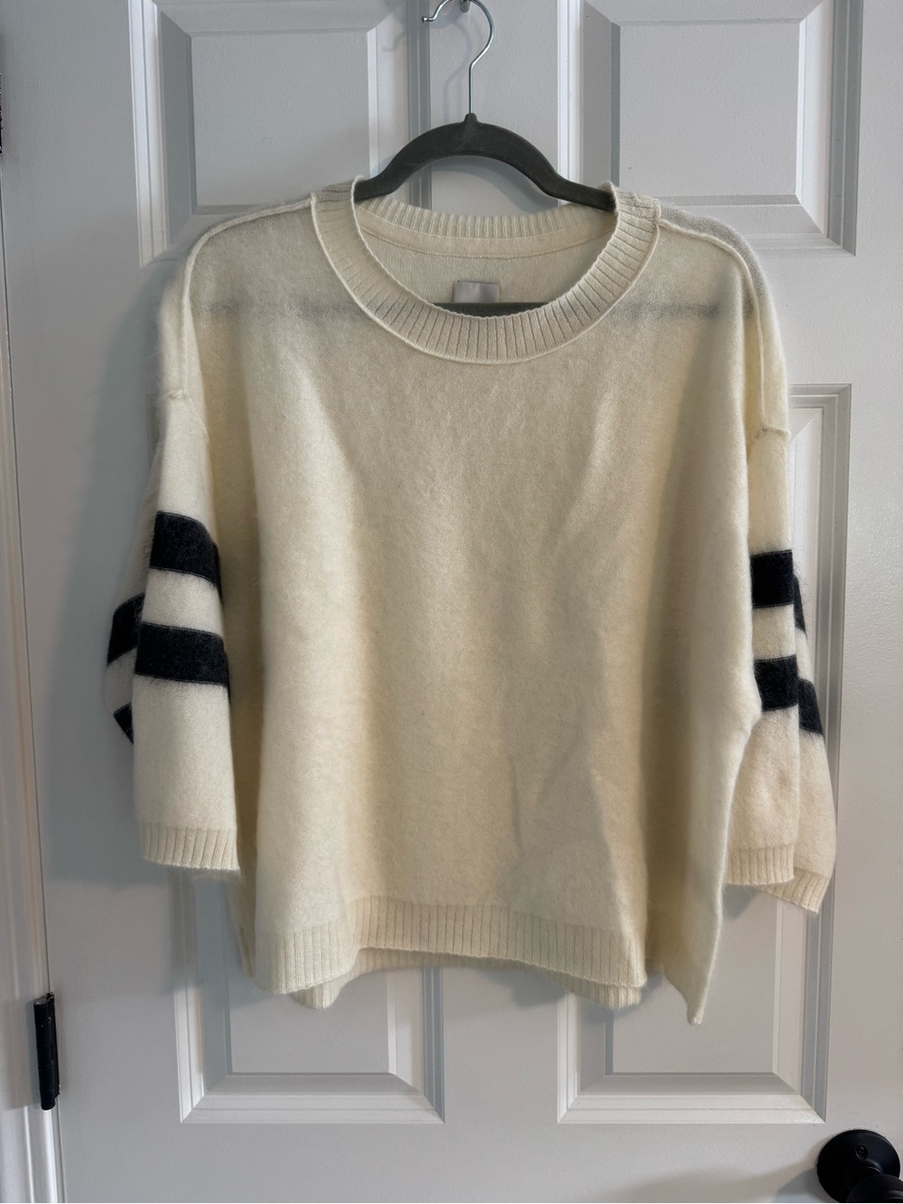 NWOT Maeve Cream 100% Cashmere Crewneck Sweater with Dark Grey Sleeve Stripes